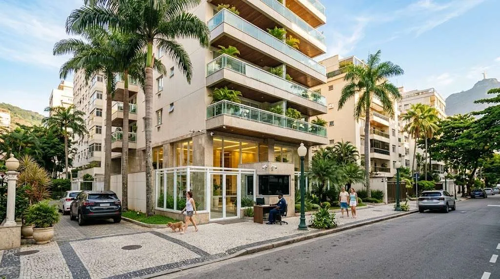 Practical Brazil travel safety advice for choosing accommodation and moving around cities